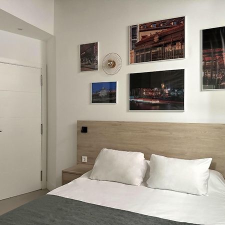 Cavabajasuites Madrid Eksteriør bilde