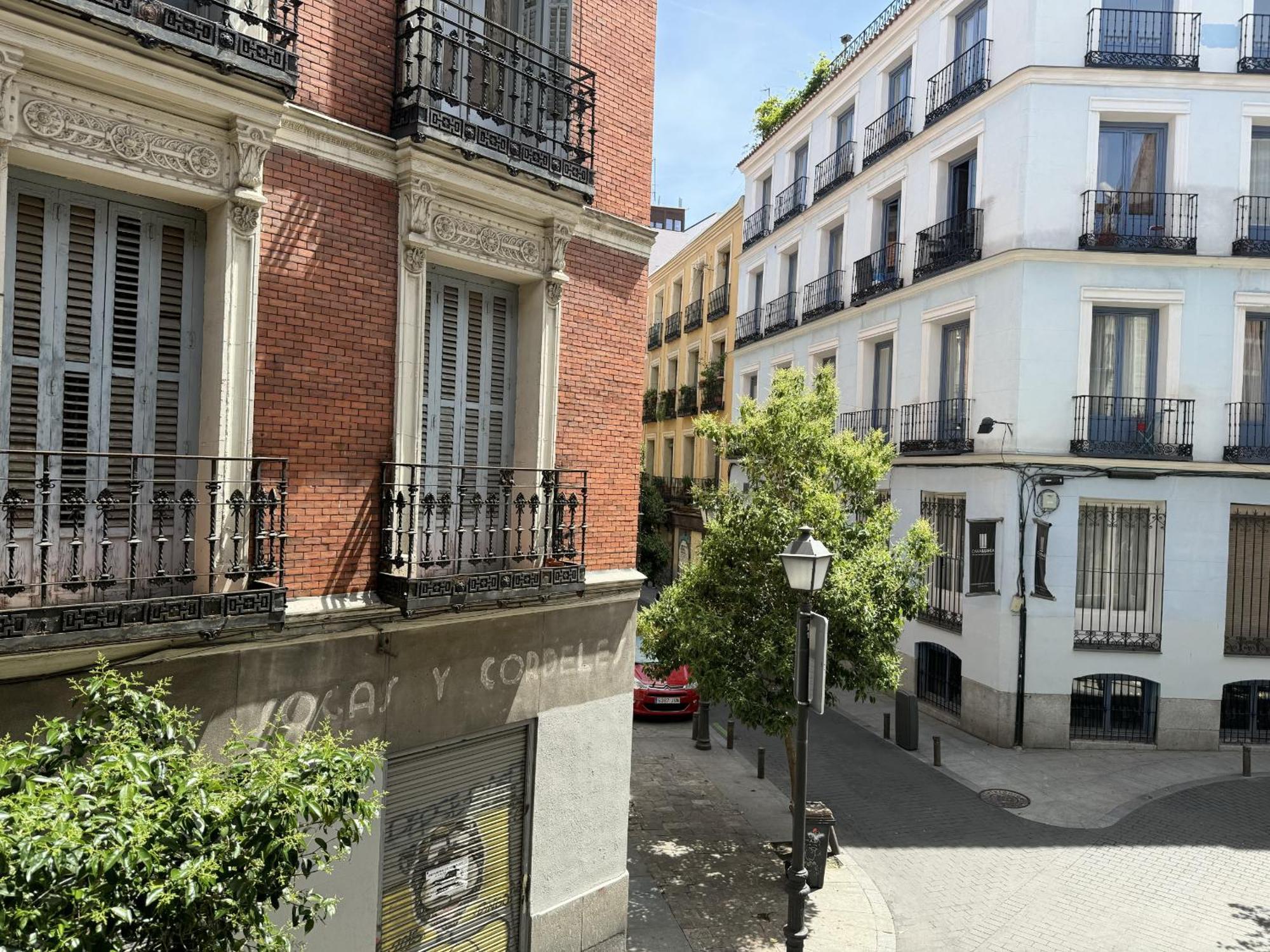 Cavabajasuites Madrid Eksteriør bilde